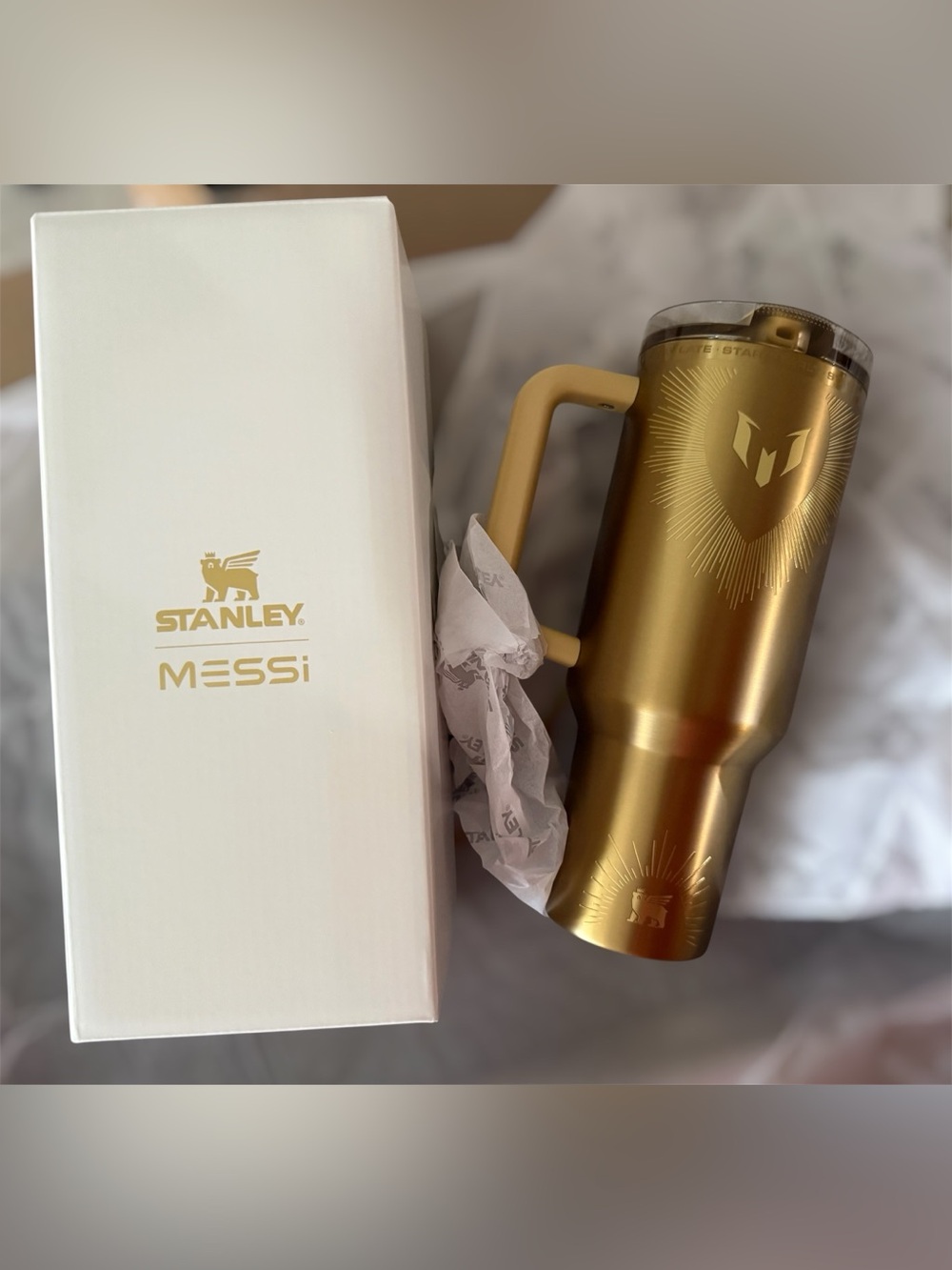 Messi Legacy x Stanley Quencher proTour flip straw 40oz - Picture 5 of 5